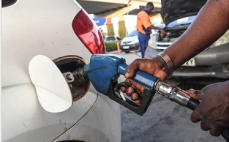 Global Oil Prices Surge to $117 Amid Escalating Maritime Tensions