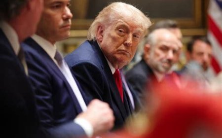 Trump Extends Talks Next Week, Leaves Past Decision Unchanged