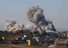 Israeli Airstrikes Threaten Ceasefire as US, Iran Envoys Head to Peace Talks