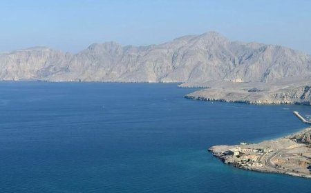 UN Begins Mass Evacuation of Over 10000 Stranded Seafarers in Strait of Hormuz