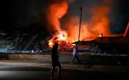 Earthquakes kill at least 32, destroy buildings across Venezuela