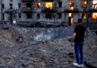 Russian Air Strikes Kill 13 in Kyiv After Zelensky Warns of Massive Attack