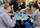 How board game helps Bosnia’s youth rebuild trust after war