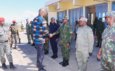 Mozambique President Visits Rwanda Security Forces In Cabo Delgado