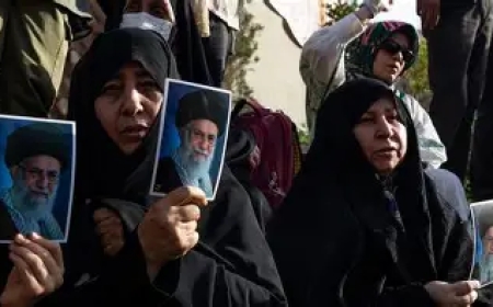 Khamenei’s Successor Absent as Iranian Leader’s Funeral Draws Massive Crowds