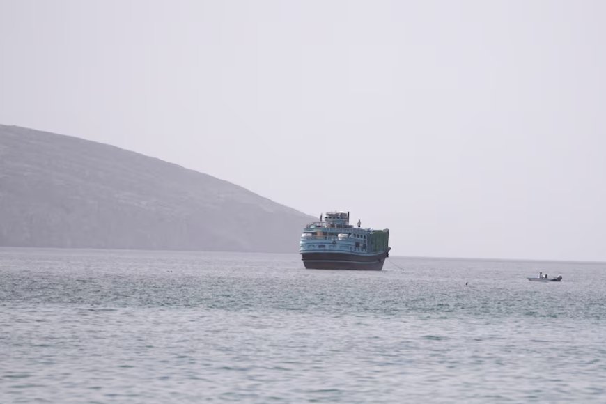 US Launches New Wave of Strikes On Iran As Regional Attacks Expands
