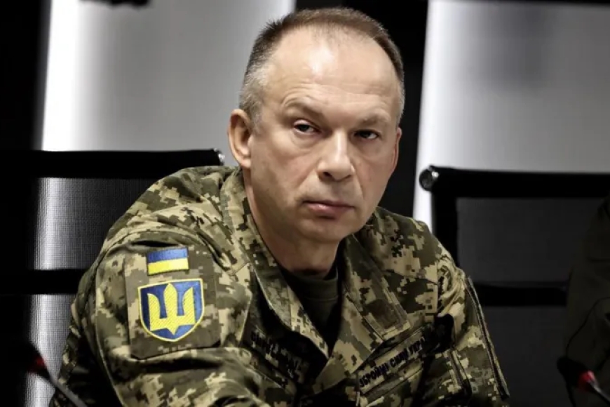 Zelensky Sacks Army Chief Days After Defence Minister’s Removal