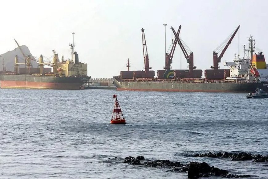 US Pauses Strikes on Iran to Give Diplomacy More Time, Ambassador Says